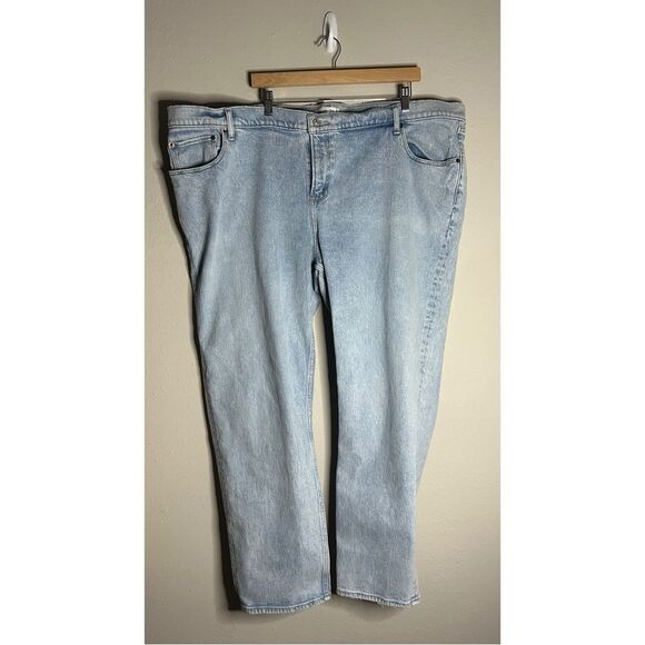 Abercrombie & Fitch Denim - Abercrombie & Fitch The 90s Straight Low Rise Jeans